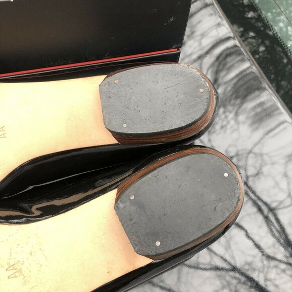 Cole Haan Made Spain Black Patented Leather Slip On Heels Pumps WOMENS Size 9 AA - Picture 10 of 11